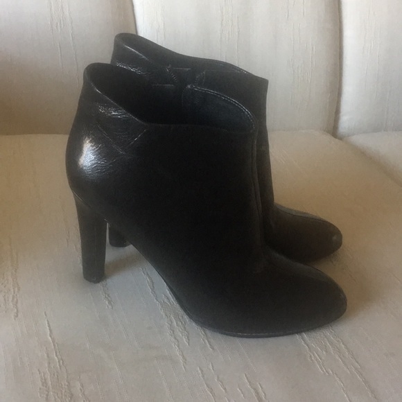 Nine West booties 8.5 - Picture 2 of 6